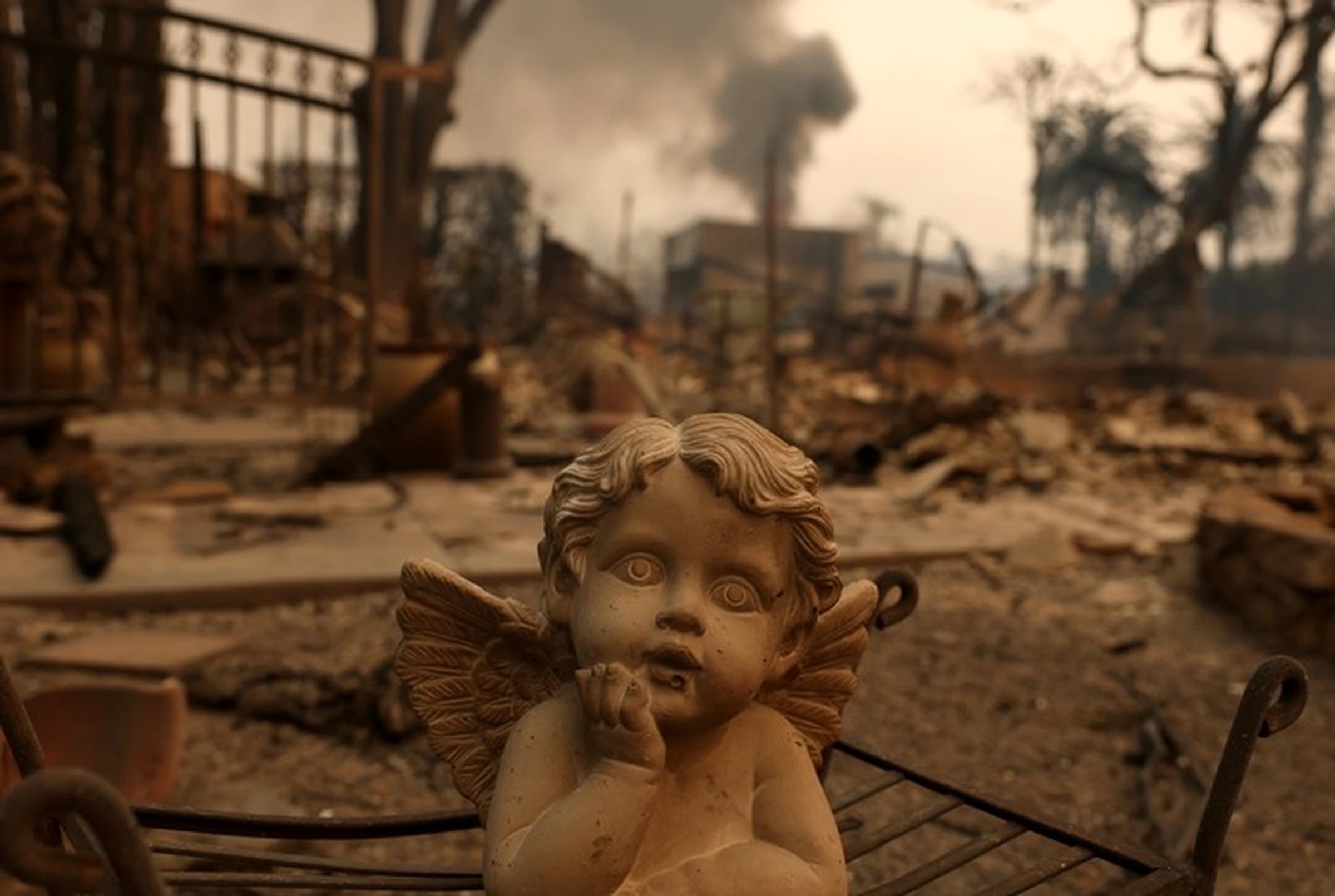 Statue in ruins